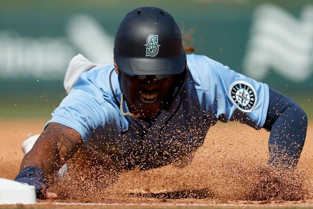 凭借精准的 凭借精准的